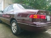 Bán ô tô Toyota Camry GLi đời 2001, màu đỏ