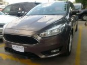 Cần bán Ford Focus 1.5 AT đời 2017, màu nâu, giá 620tr