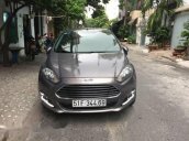 Cần bán lại xe Ford Fiesta đời 2015, màu xám xe gia đình