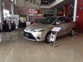 Bán Toyota Vios đời 2017, màu vàng, 540 triệu