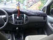 Cần bán gấp Toyota Innova E đời 2014, màu vàng chính chủ, giá chỉ 618 triệu