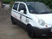 Cần bán gấp Daewoo Matiz đời 2008, màu trắng