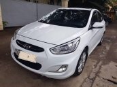 Bán Hyundai Accent AT đời 2015, xe nhập như mới, giá tốt