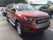 Bán xe Ford Ranger XLS AT sản xuất 2017, màu đỏ