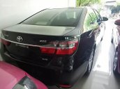 Bán Toyota Camry 2015, màu đen chính chủ