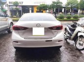 Cần bán Mazda 3 1.5 AT sản xuất 2017, màu trắng