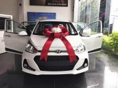 Bán ô tô Hyundai Grand i10 1.2AT đời 2017, màu trắng, giá tốt