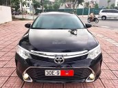 Bán Toyota Camry 2.0E đời 2017, màu đen