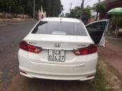 Bán xe Honda City năm 2016 màu trắng, 562 triệu