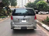 Bán Toyota Innova G đời 2011, màu bạc chính chủ