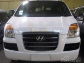 Bán xe Hyundai Starex GRX đời 2005, màu bạc, nhập khẩu nguyên chiếc