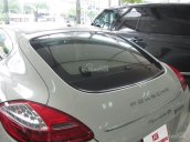 Cần bán xe Porsche Panamera 4S đời 2011, màu trắng, xe nhập