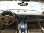 Cần bán xe Porsche Panamera 4S đời 2011, màu trắng, xe nhập