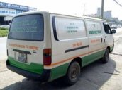 Chính chủ bán Toyota Hiace đời 2001, màu trắng