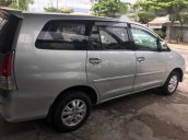 Chính chủ bán xe Toyota Innova đời 2011, màu bạc