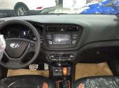 Hyundai Quận 4 bán Hyundai Grand i10 bản 1.2 AT, màu trắng, giao xe ngay, trả góp 80%. LH Hương: 0902.608.293