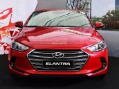 Bán xe Hyundai Elantra 2.0AT đời 2016, màu đỏ