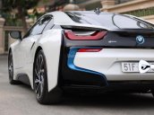 Cần bán gấp BMW i8 đời 2015, màu trắng, nhập khẩu như mới