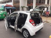 Bán xe cũ Chevrolet Spark đời 2014, màu trắng