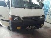 Cần bán xe Toyota Hiace đời 2002, màu trắng giá cạnh tranh