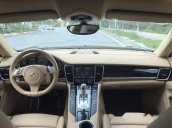 Chính chủ bán Porsche Panamera đời 2014, màu đen, nhập khẩu