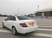 Cần bán xe Mercedes AT đời 2011, xe còn rất đẹp 