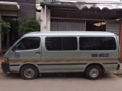 Bán Toyota Hiace 2001, màu bạc số sàn, giá tốt