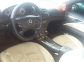 Bán Mercedes E200 đời 2007, màu đen ít sử dụng giá cạnh tranh