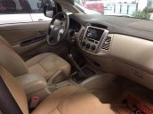 Bán xe Toyota Innova đời 2014, màu nâu số sàn, 680tr