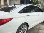 Bán xe Hyundai đời 2011, màu trắng, nhập khẩu giá cạnh tranh