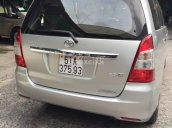 Cần bán xe Toyota Innova E 2012, màu bạc, giá 540tr