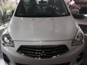 Bán xe Mitsubishi Attrage đời 2017, màu trắng