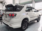 Bán Toyota Fortuner Sportivo đời 2016, màu trắng số tự động