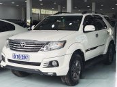 Bán Toyota Fortuner Sportivo đời 2016, màu trắng số tự động