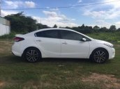 Cần bán lại xe Kia Cerato 1.6AT đời 2016, giá 612tr