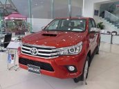 Cần bán xe Toyota Hilux G năm 2017, màu đỏ