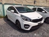 Bán ô tô Kia Rondo GMT đời 2017, màu trắng