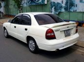 Cần bán xe Daewoo Nubira đời 2001 số sàn