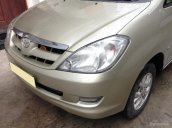 Cần bán xe Toyota Innova năm 2009, màu vàng, 395 triệu cần tiền bán nhanh