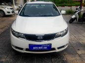 Cần bán xe Kia Forte SLI 1.6 AT năm 2009, màu trắng, giá ưu đãi