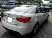 Cần bán xe Kia Forte SLI 1.6 AT năm 2009, màu trắng, giá ưu đãi