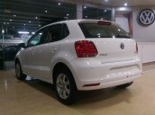 Bán ô tô Volkswagen Polo sản xuất 2017, màu trắng, xe nhập, 695tr