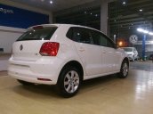 Bán ô tô Volkswagen Polo sản xuất 2017, màu trắng, xe nhập, 695tr