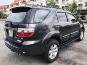 Bán Toyota Fortuner 2.7V 4x4 AT 2011, màu xám số tự động 