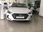 Giá xe Hyundai Elantra bản 1.6 AT màu trắng, xe mới 100%, cam kết giá tốt nhất thị trường, LH Hương: 0902.608.293