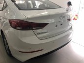Giá xe Hyundai Elantra bản 1.6 AT màu trắng, xe mới 100%, cam kết giá tốt nhất thị trường, LH Hương: 0902.608.293