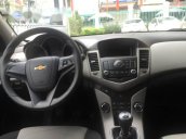 Cần bán gấp Chevrolet Cruze 1.6L năm 2016, 499tr