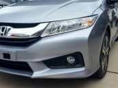 Cần bán xe Honda City đời 2017, màu bạc