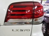 Bán Lexus LX 570 đời 2013, màu trắng, nhập khẩu