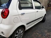 Cần bán Chevrolet Spark đời 2010, màu trắng, giá chỉ 142 triệu